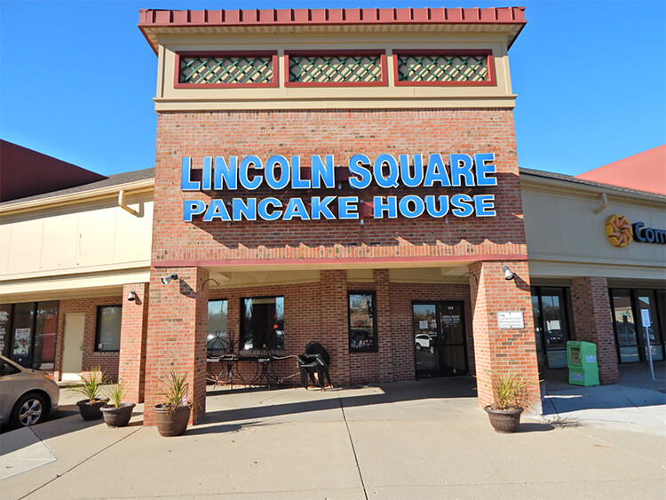 Breakfast Indianapolis Lincoln Square Pancake House